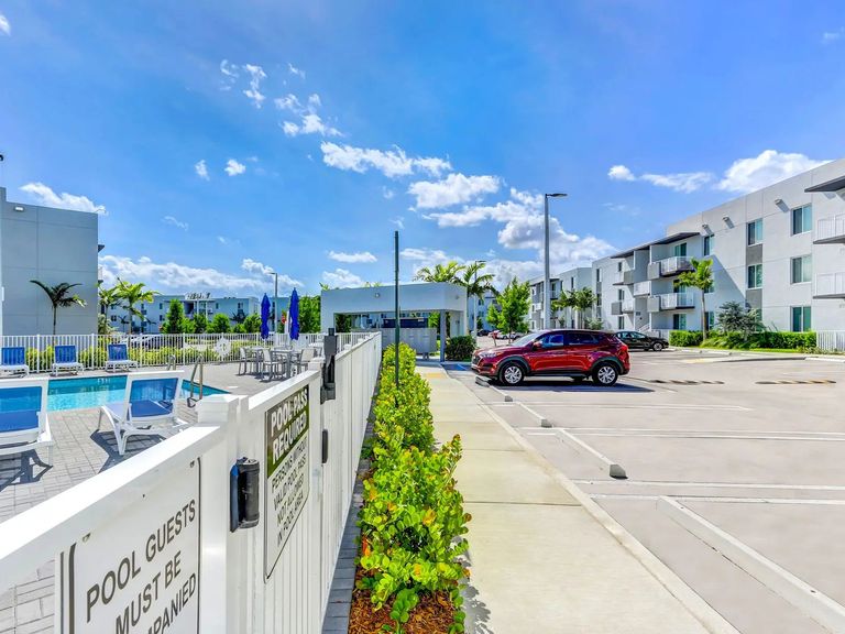 The Heights at Coral Town Park apartments in Homestead, FL – photo 16