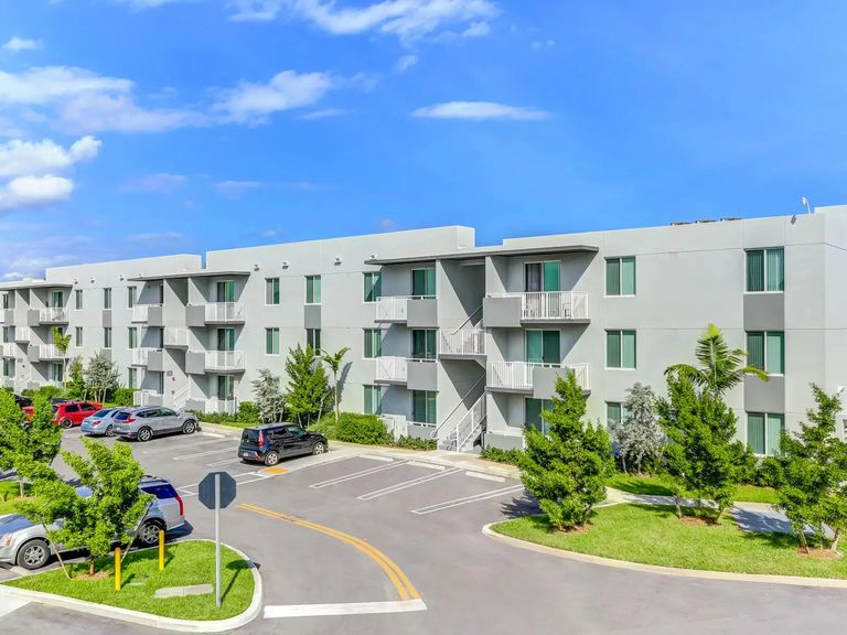 The Heights at Coral Town Park apartments in Homestead, FL – photo 20