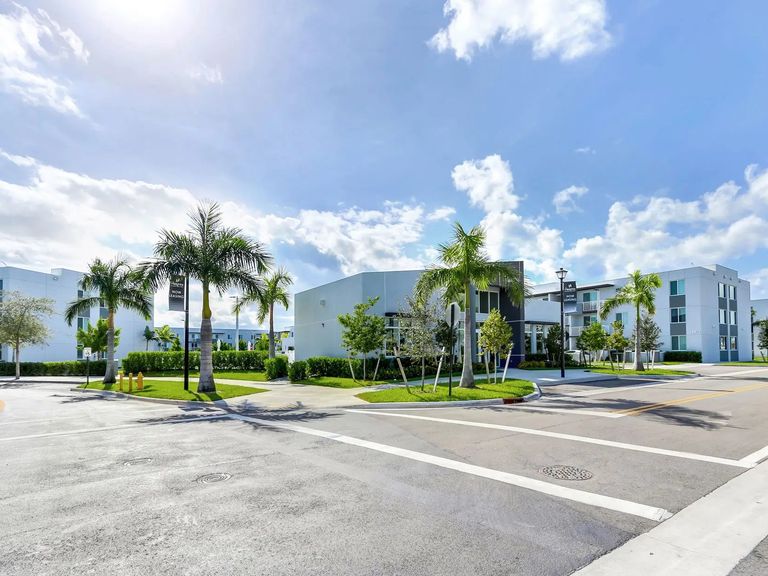 The Heights at Coral Town Park apartments in Homestead, FL – photo 21