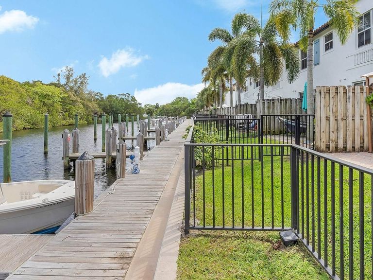 The Isles apartments in Fort Lauderdale, FL – photo 30