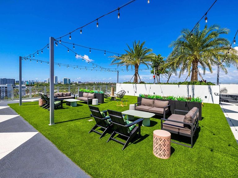 The Julia Residences apartments in Miami, FL – photo 31