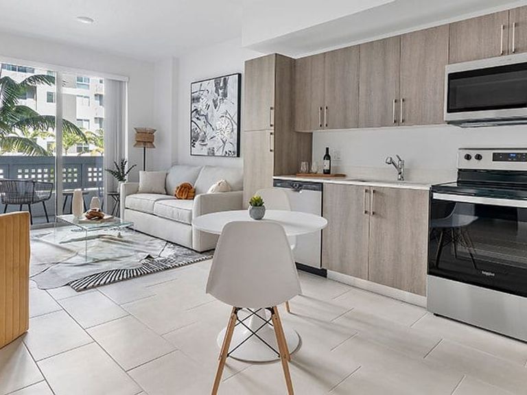 The Kavista Apartments apartments in Miami, FL – photo 12
