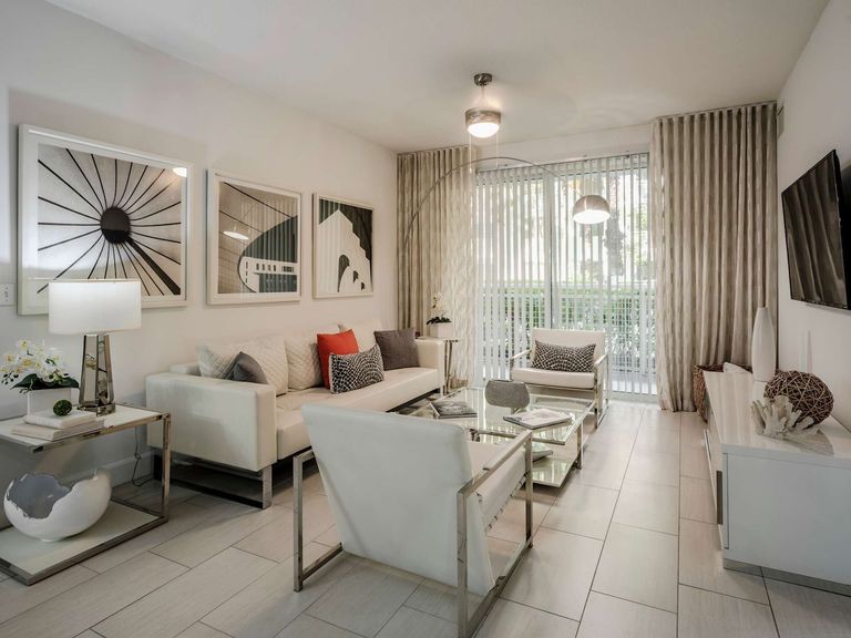 The Manor at CityPlace apartments in Doral, FL – photo 25