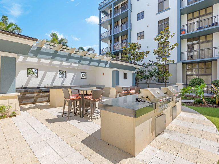 The Manor at Flagler Village apartments in Fort Lauderdale, FL – photo 29