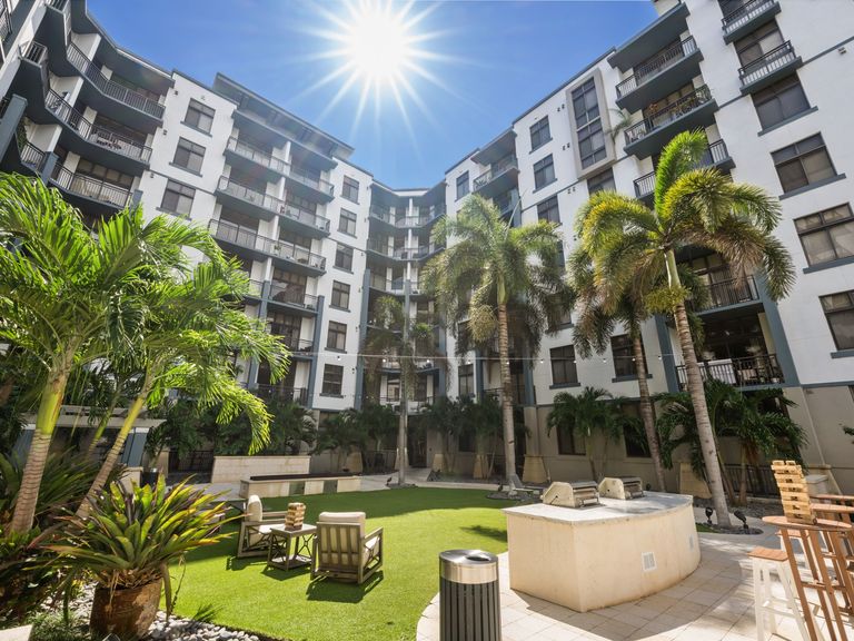 The Manor at Flagler Village apartments in Fort Lauderdale, FL – photo 37