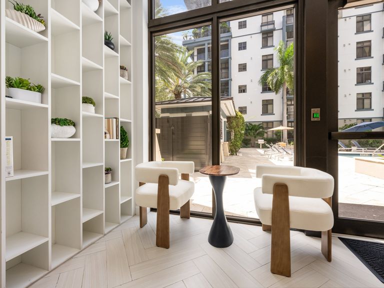 The Manor at Flagler Village apartments in Fort Lauderdale, FL – photo 8
