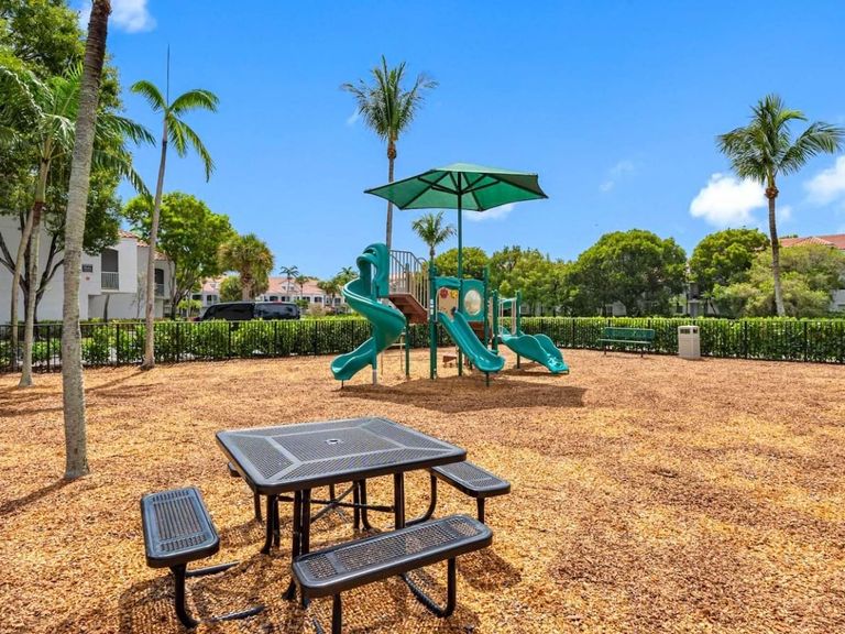 The Palms of Doral apartments in Doral, FL – photo 34