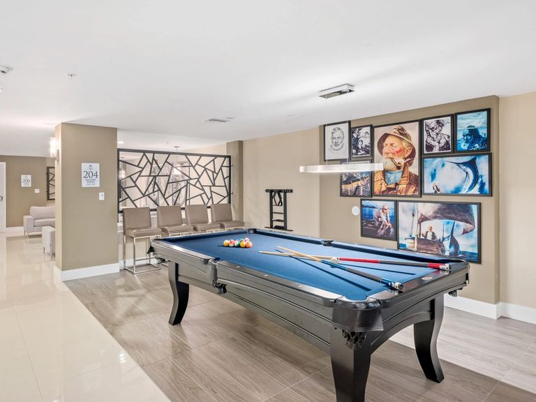 The Place at Dania Beach apartments in Dania Beach, FL – photo 7