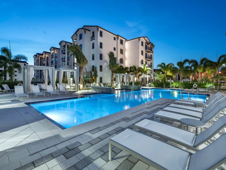 The Point at Doral apartments in Doral, FL – photo 25