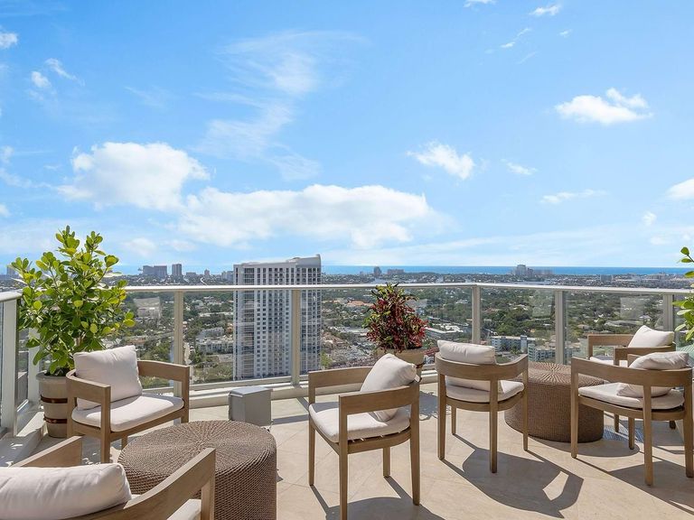 The Registry Las Olas apartments in Fort Lauderdale, FL – photo 58