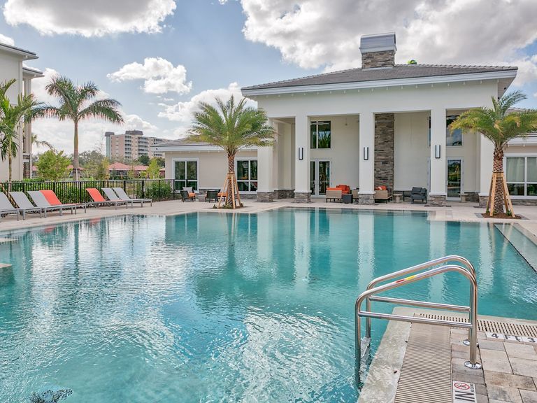 The Reserve at Coral Springs apartments in Coral Springs, FL – photo 7