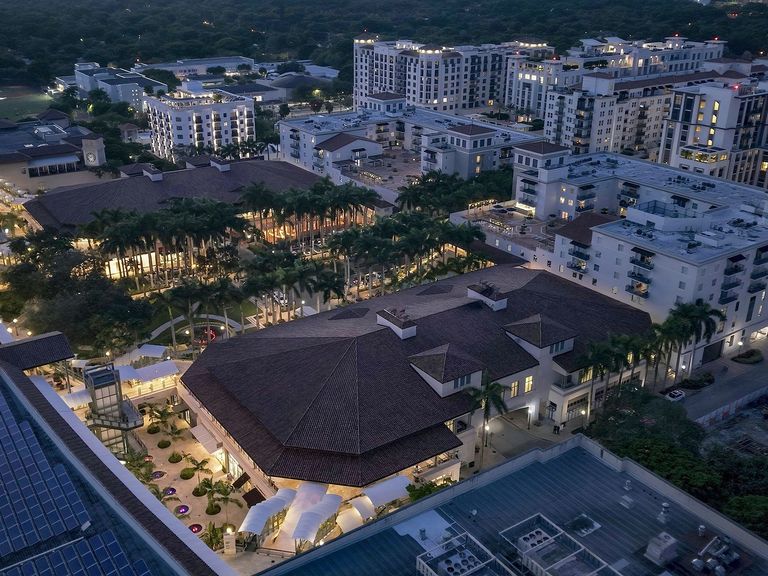 The Residences at Merrick Park apartments in Coral Gables, FL – photo 21