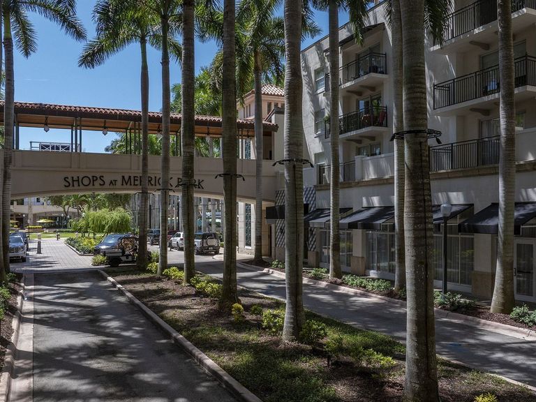The Residences at Merrick Park apartments in Coral Gables, FL – photo 29