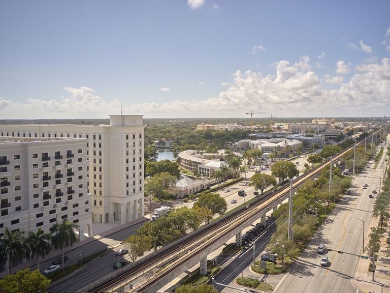 The Residences at Thesis apartments in Coral Gables, FL – photo 8