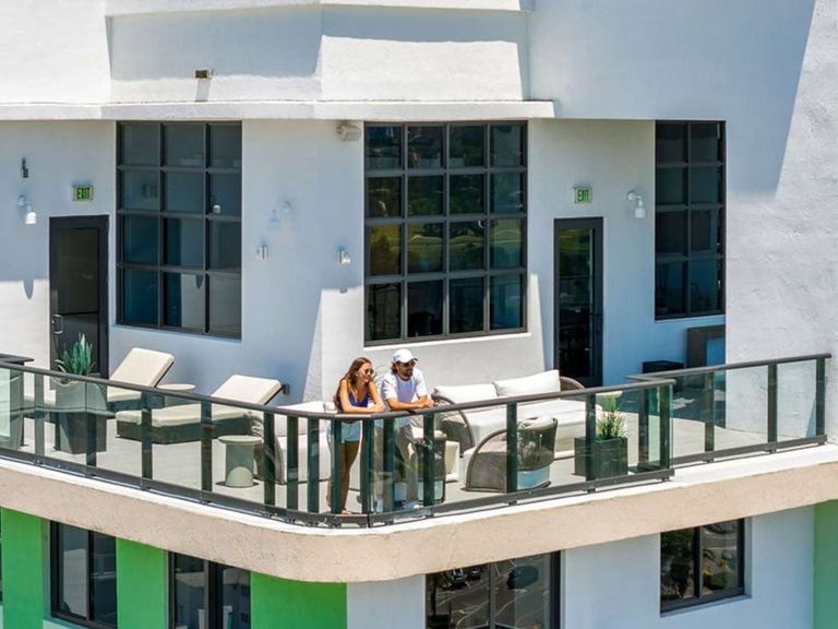 The Tropic apartments in Hollywood, FL – photo 7
