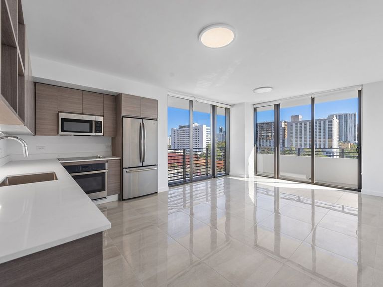 The Vibe Miami apartments in Miami, FL – photo 16