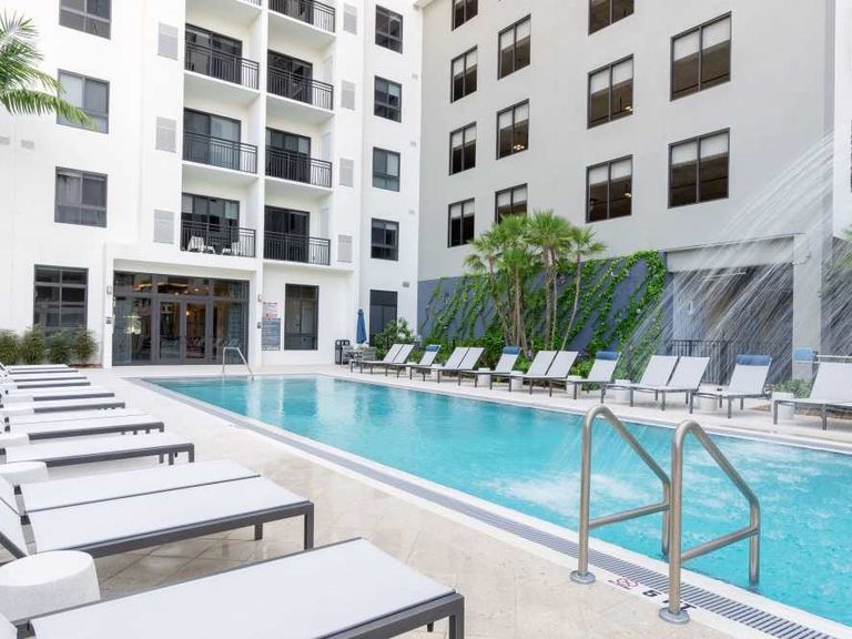 The Whitney apartments in Fort Lauderdale, FL – photo 24