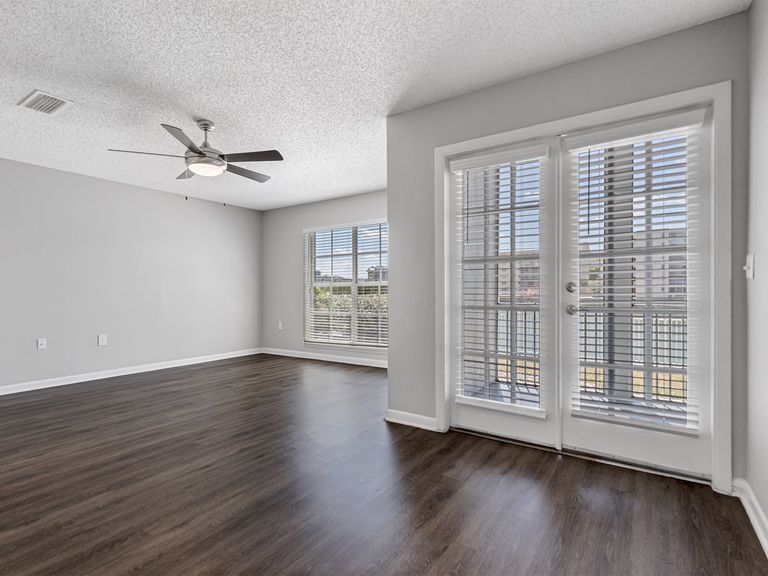 Town Aventura apartments in Aventura, FL – photo 25