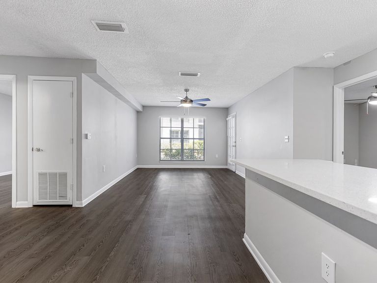 Town Aventura apartments in Aventura, FL – photo 26