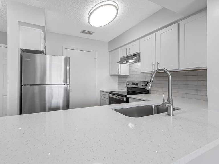 Town Aventura apartments in Aventura, FL – photo 35