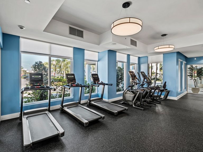 Town Hollywood apartments in Hollywood, FL – photo 14