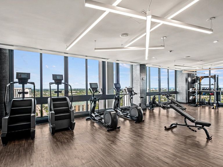 Veneto Las Olas apartments in Fort Lauderdale, FL – photo 48