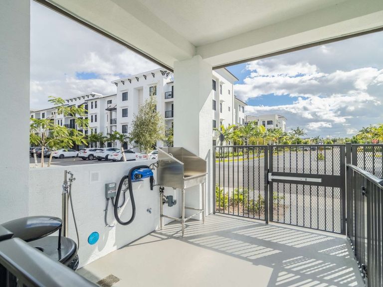 Vibe Residences apartments in Miramar, FL – photo 9