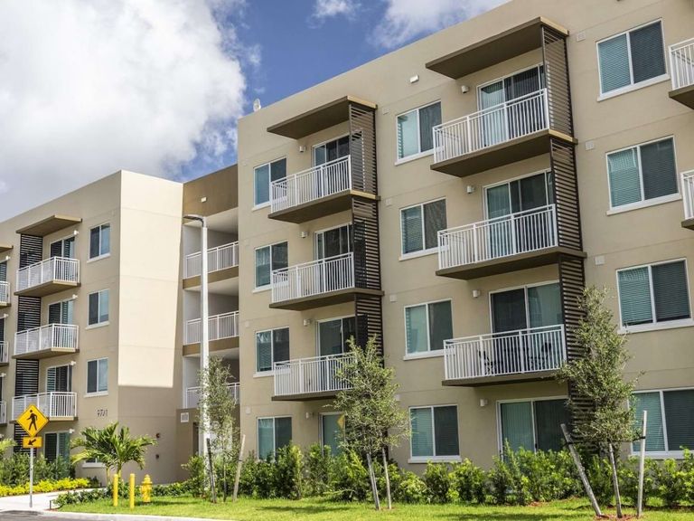 Village at Coral Reef apartments in Miami, FL – photo 26