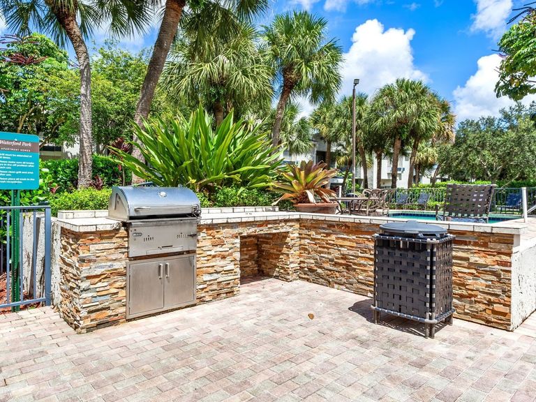 Waterford Park Apartment Homes apartments in Lauderhill, FL – photo 23