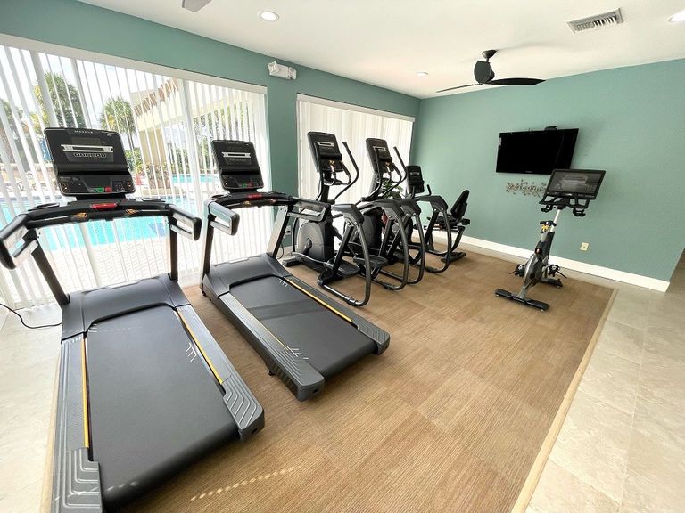 Waterford Point Apartments apartments in Miami, FL – photo 22