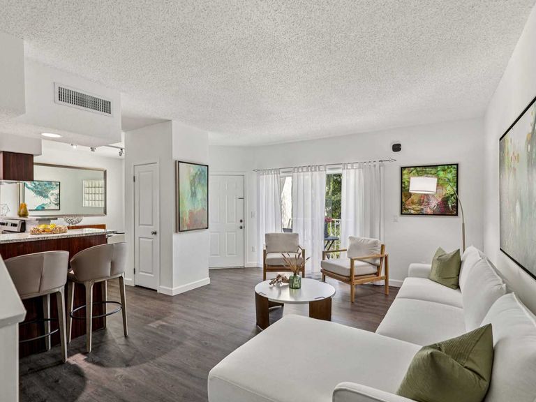 Waterford Point Apartments apartments in Miami, FL – photo 41
