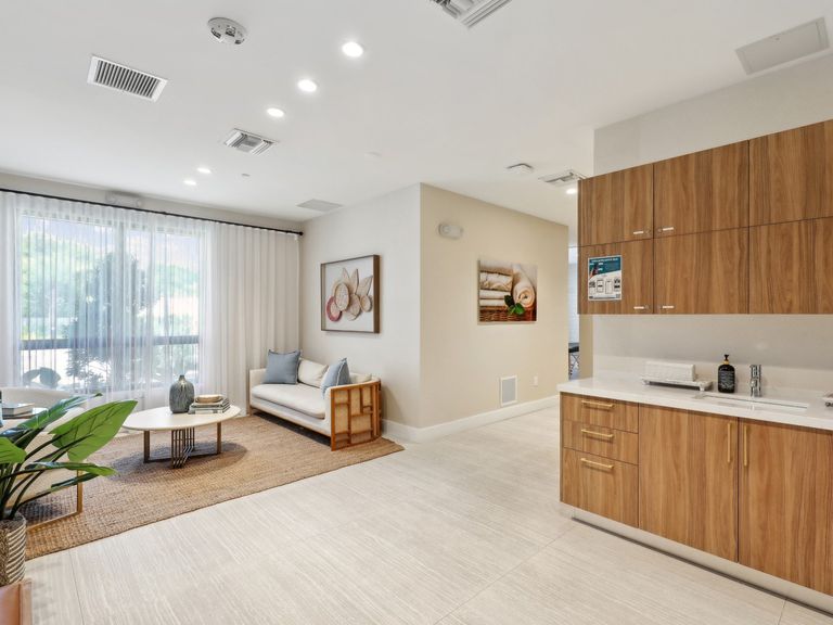 Westgate on University apartments in Lauderhill, FL – photo 47