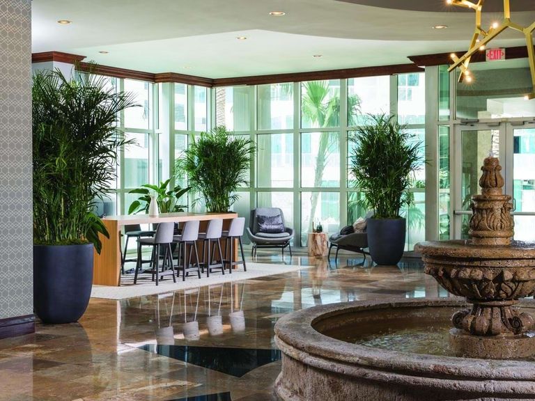 Yacht Club at Brickell Apartments apartments in Miami, FL – photo 7