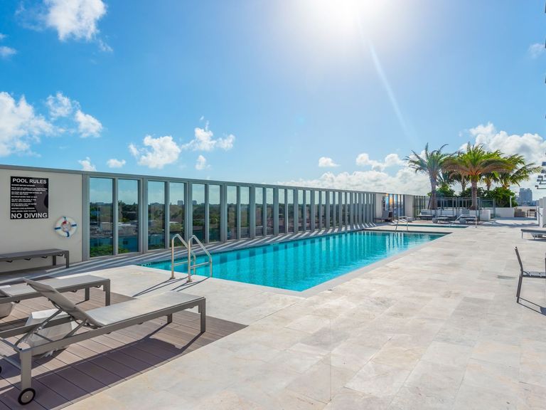 Zoi House Grove apartments in Miami, FL – photo 9