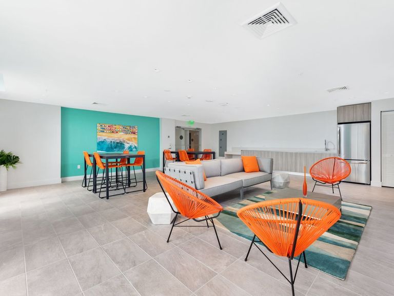 Zoi House Grove apartments in Miami, FL – photo 32