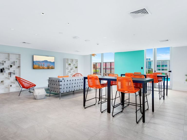 Zoi House Grove apartments in Miami, FL – photo 37